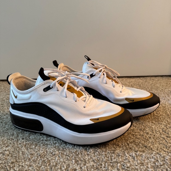 Nike Air Max Dia Icon Clash (White/Black/Gold) - Women’s size 9 - Picture 3 of 6